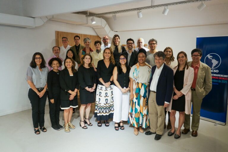 Sede FLACSO Argentina recibe al último Comité Directivo de 2025 de FLACSO